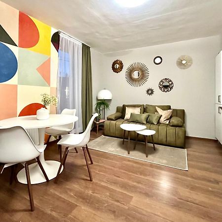 Leda Deluxe Apartment Budapest Luaran gambar